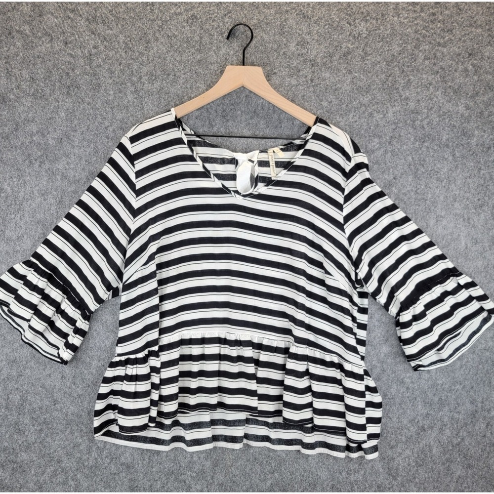 Grand & Greene Top Womens‎ 1X Black White Striped Ruffle Flare Sleeve Bow
